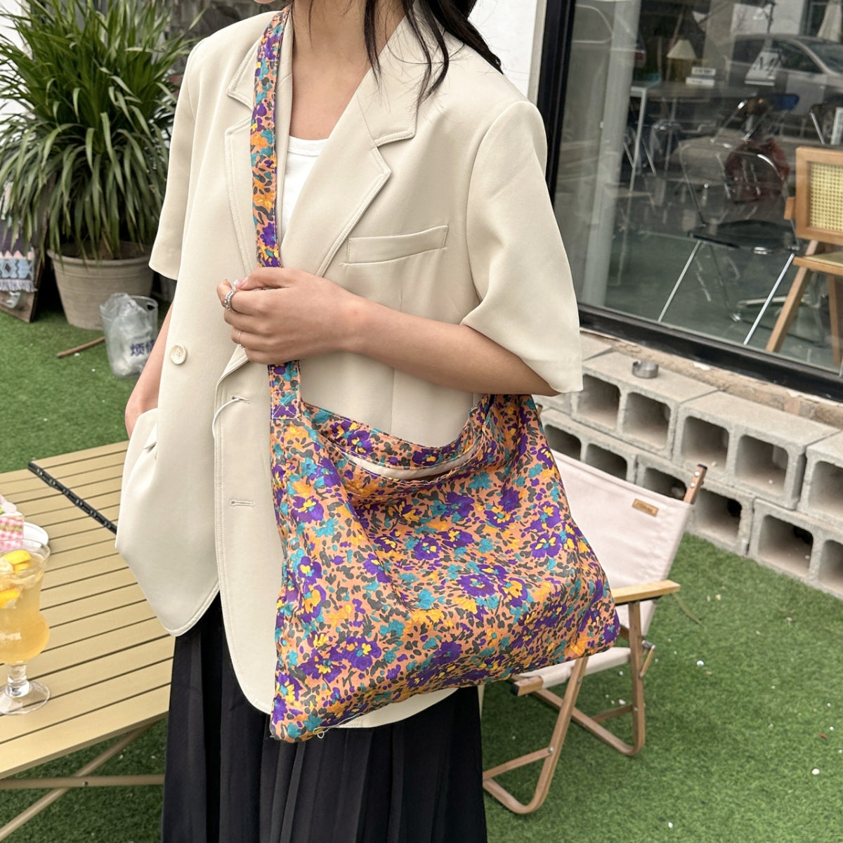 Printed Medium Shoulder Bag