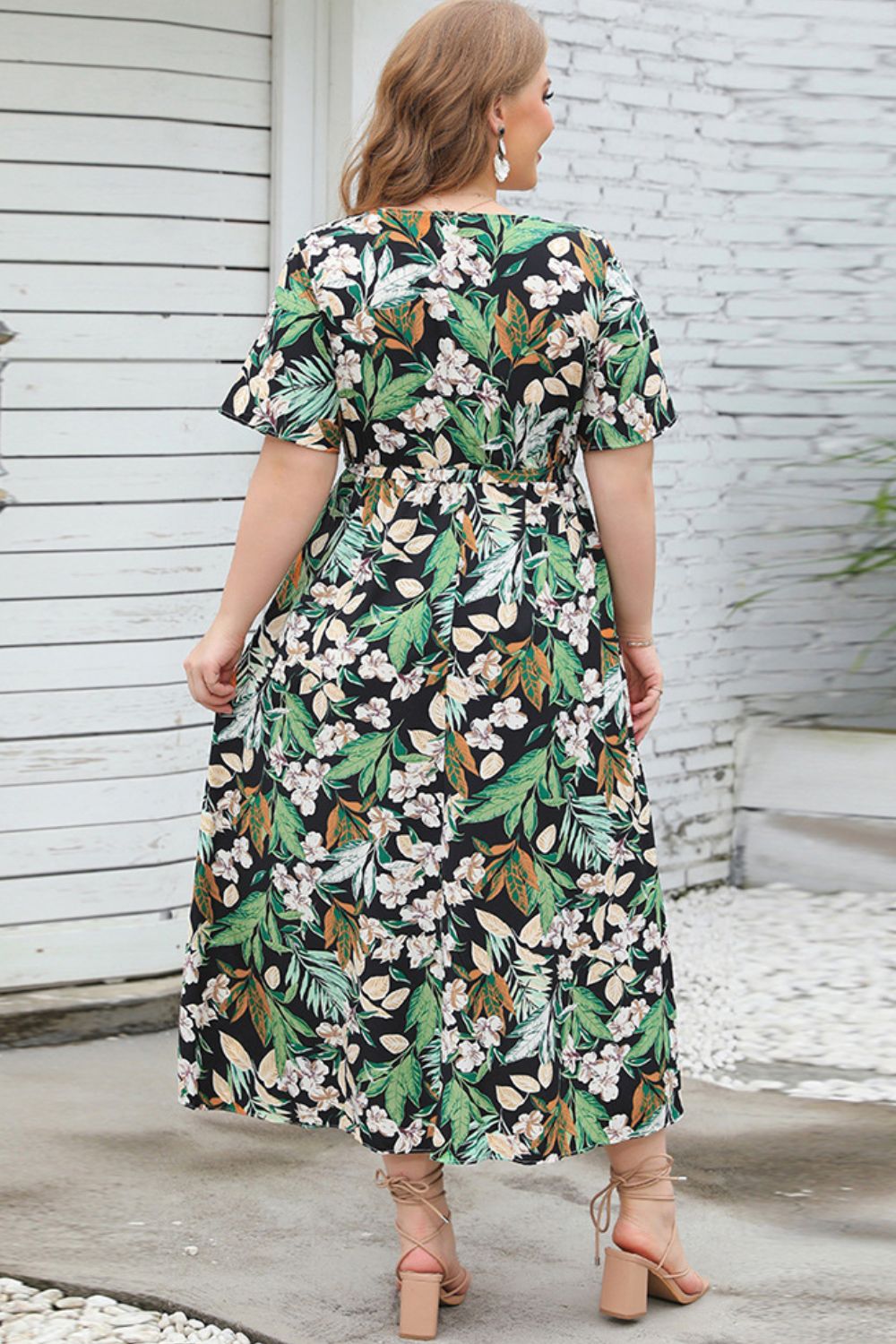 Plus Size Floral Short Sleeve Round Neck Dress